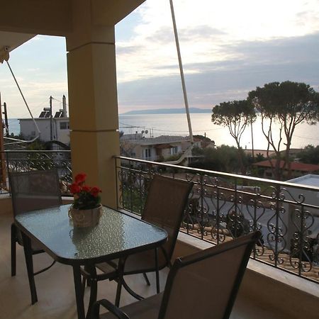 Petra Thea Apartments 4 Kalamata Exterior foto